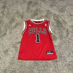 Derrick Rose Bulls jersey